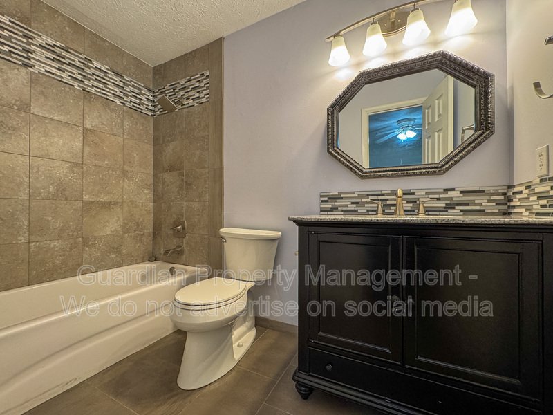Charming 3 Bed 2 Bath Brick Ranch property image