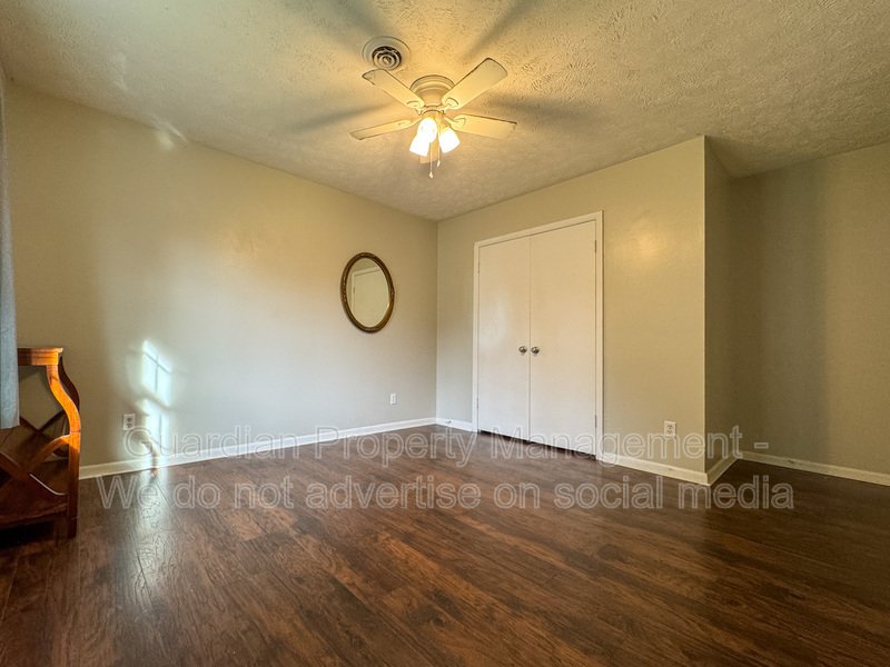 Spacious 3 Bed 2 Bath Ranch with Fenced Yard property image