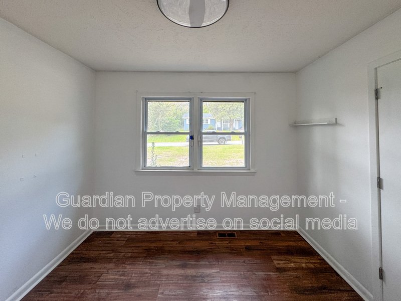 Charming 4 Bed 2 Bath Ranch in Fayetteville property image