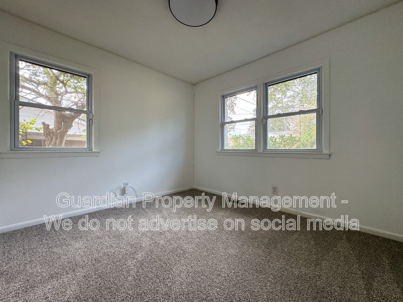 Charming 4 Bed 2 Bath Ranch in Fayetteville property image