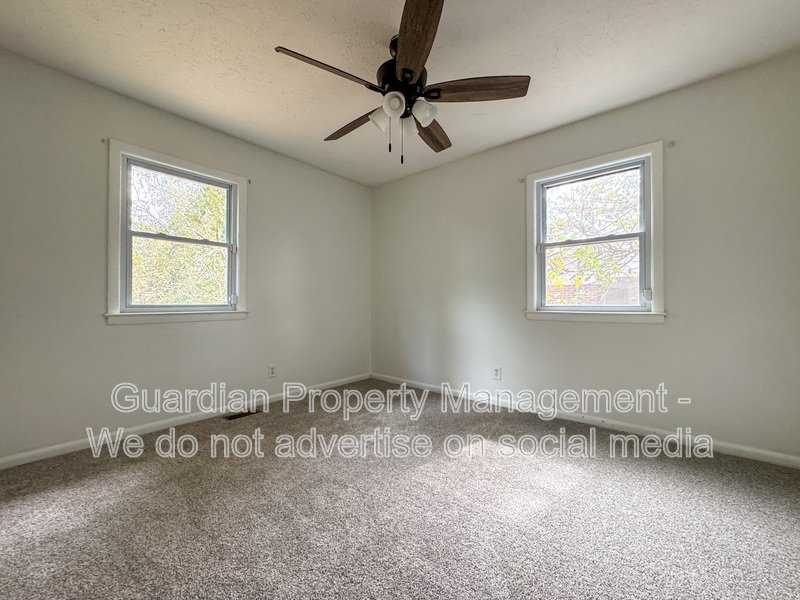 Charming 4 Bed 2 Bath Ranch in Fayetteville property image