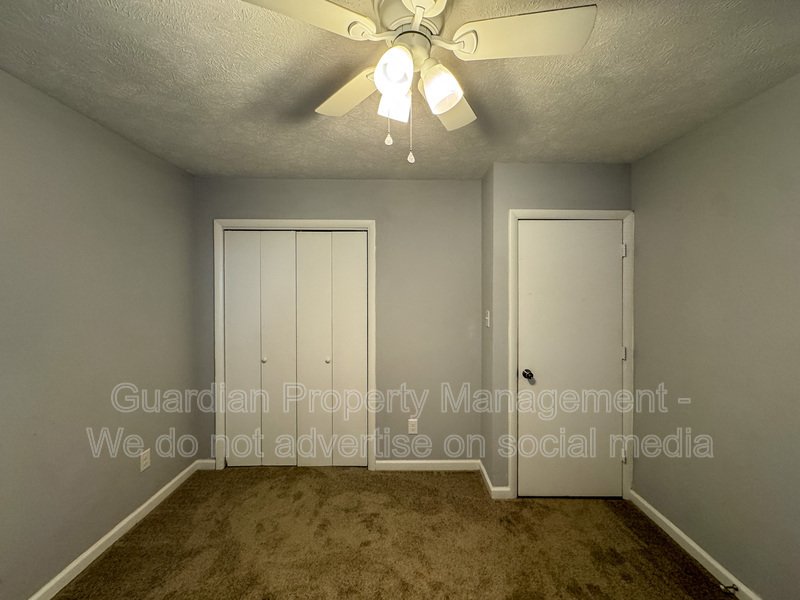 Charming 3 Bed, 2 Bath Tri-Level Home property image