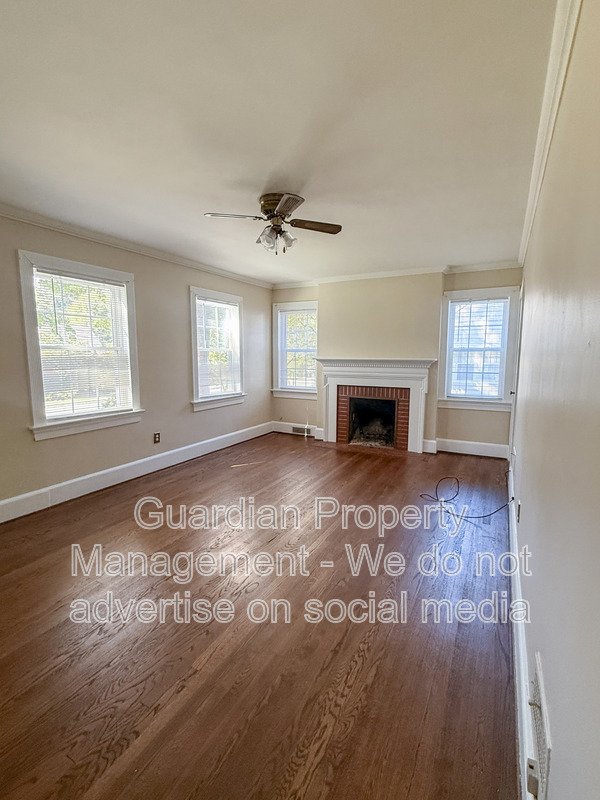 2 Bed 1 Bath Duplex in Haymount property image