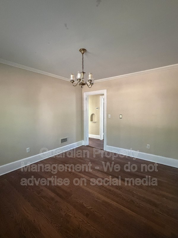 2 Bed 1 Bath Duplex in Haymount property image