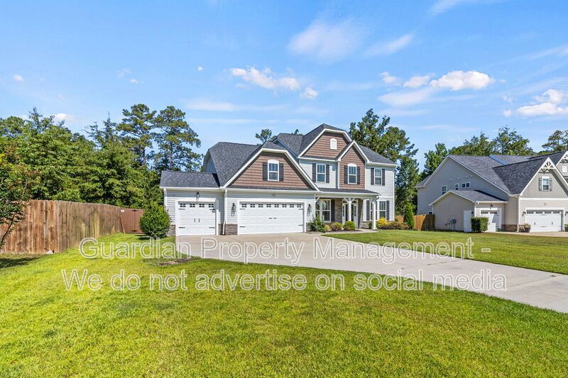 4 Bed 2.5 Bath Home in Jack Britt property image
