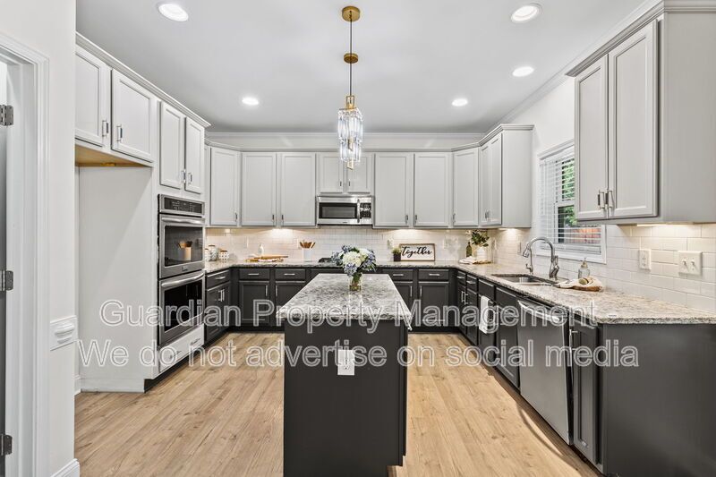 4 Bed 2.5 Bath Home in Jack Britt property image