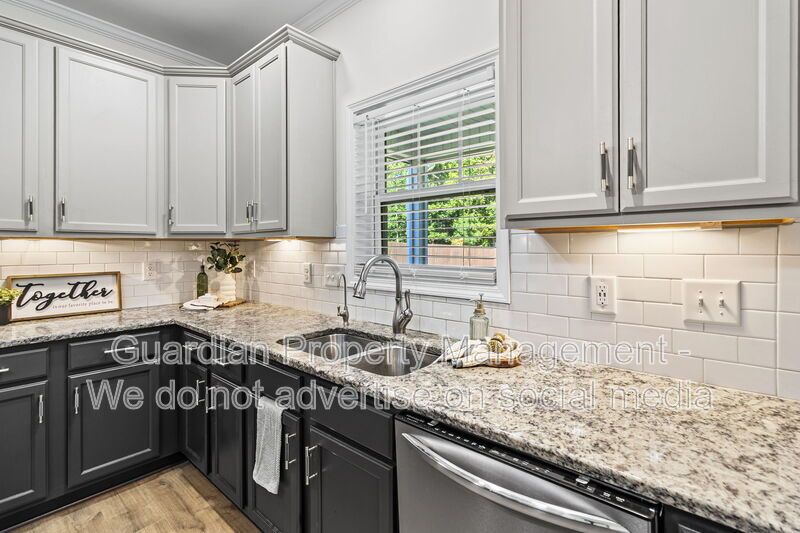4 Bed 2.5 Bath Home in Jack Britt property image