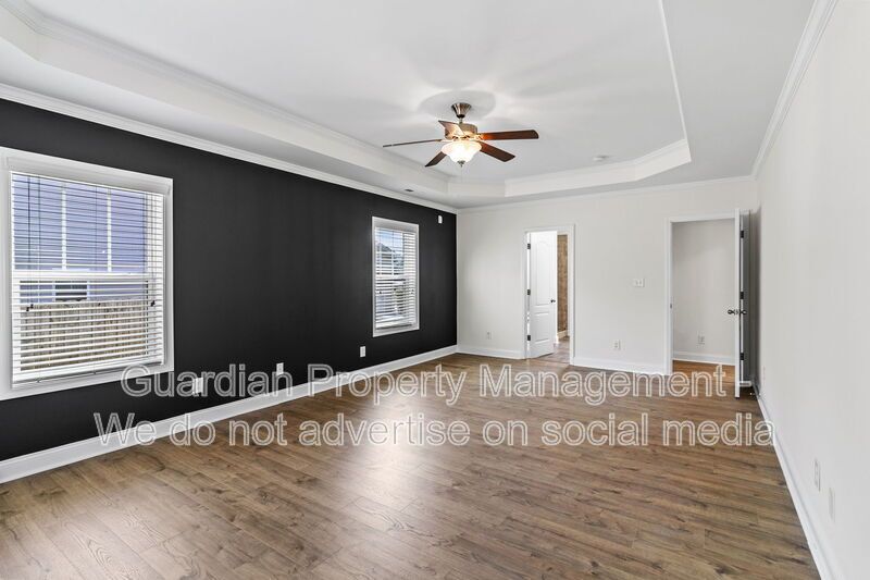 4 Bed 2.5 Bath Home in Jack Britt property image