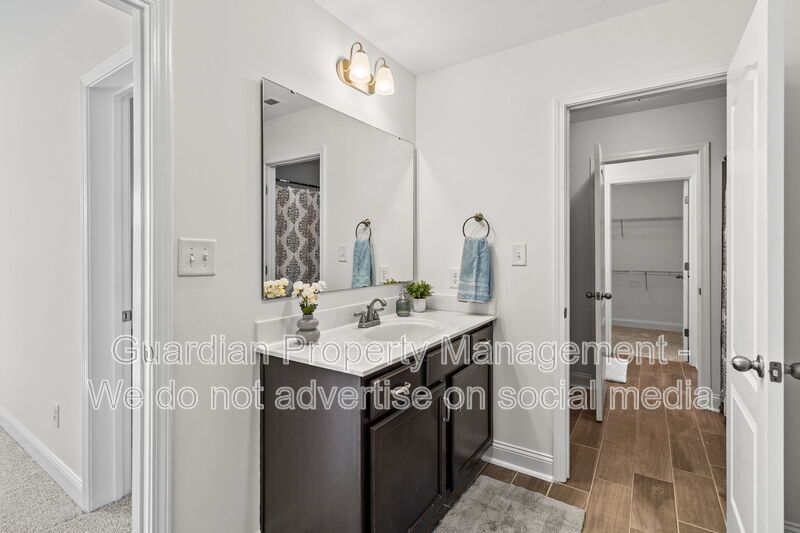 4 Bed 2.5 Bath Home in Jack Britt property image