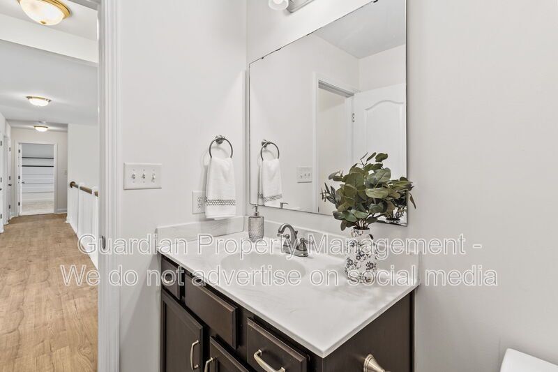 4 Bed 2.5 Bath Home in Jack Britt property image