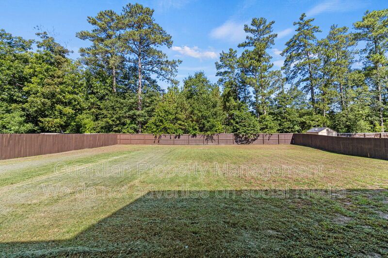 4 Bed 2.5 Bath Home in Jack Britt property image