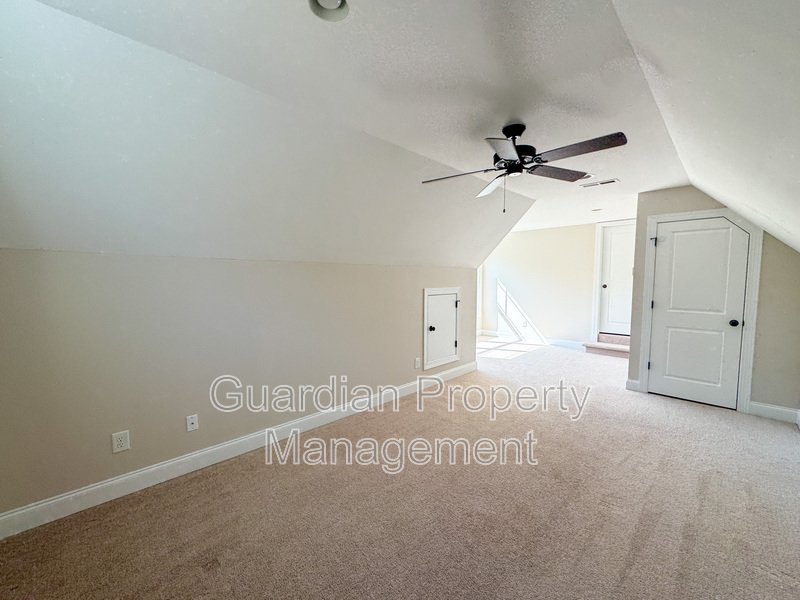 Gorgeous 4 Bed 2.5 Bath Home in Pinehurst property image