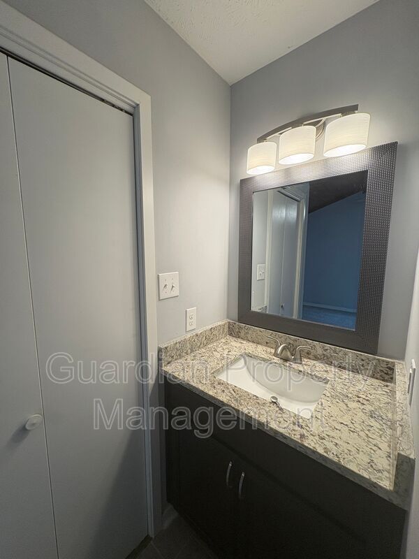 Charming 3 Bed, 2 Bath Tri-Level Home property image