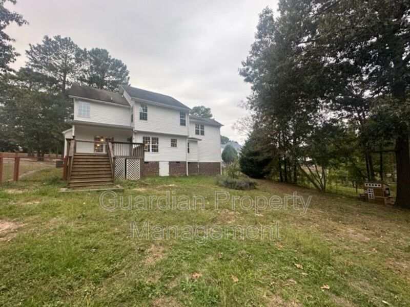 Stunning 3 Bed 2.5 Bath Home with Large Bonus Room property image