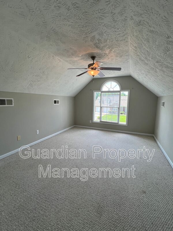 Lovely 4 Bed 3.5 Bath Fayetteville Home property image