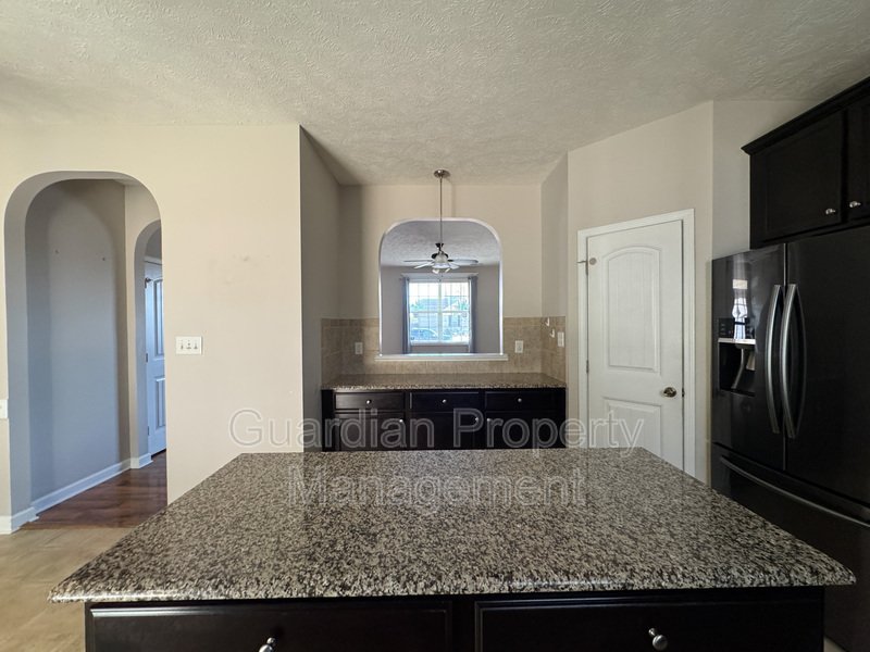 Beautiful 5 Bed 2.5 Bath Home with Main Level Primary Bedroom property image