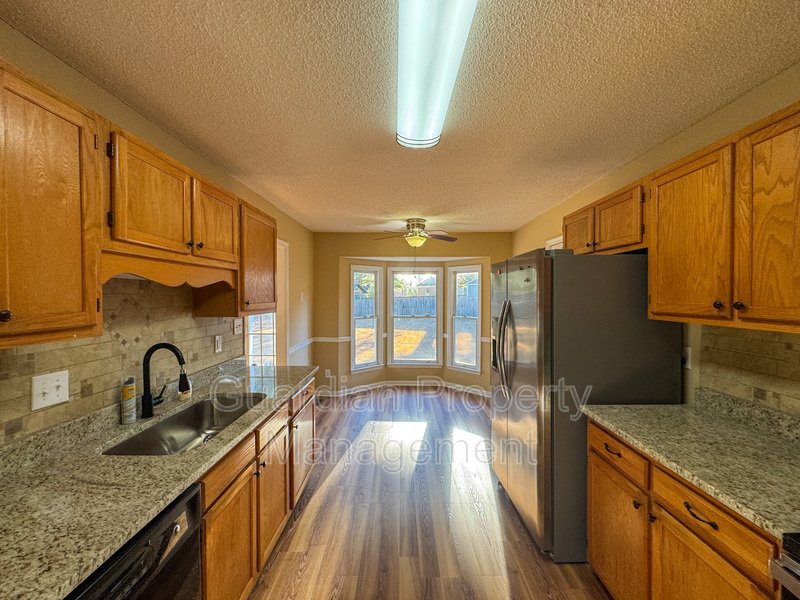 Charming 3 Bed 2 Bath Home in Jack Britt property image