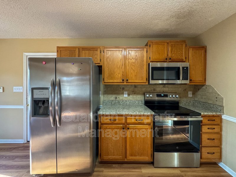 Charming 3 Bed 2 Bath Home in Jack Britt property image