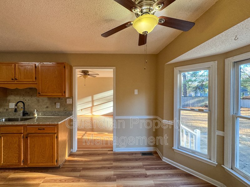 Charming 3 Bed 2 Bath Home in Jack Britt property image