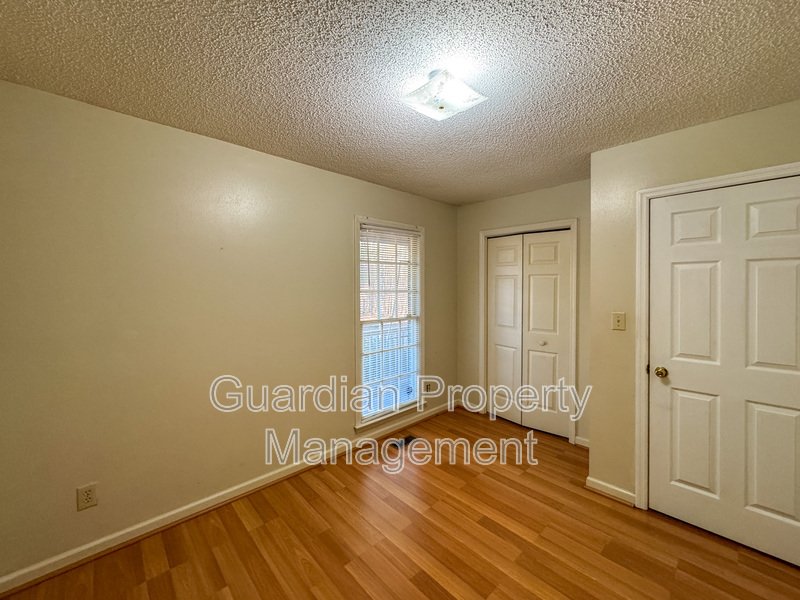 Charming 3 Bed 2 Bath Home in Jack Britt property image