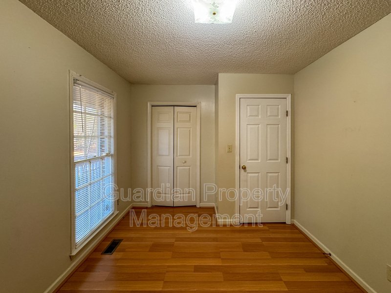 Charming 3 Bed 2 Bath Home in Jack Britt property image