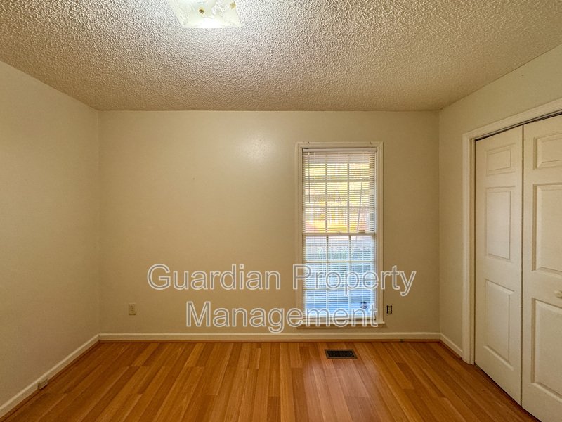 Charming 3 Bed 2 Bath Home in Jack Britt property image