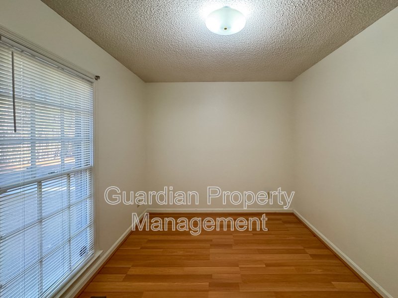 Charming 3 Bed 2 Bath Home in Jack Britt property image