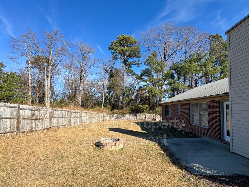 Charming 3 Bed 2 Bath Home with Fenced Backyard property image