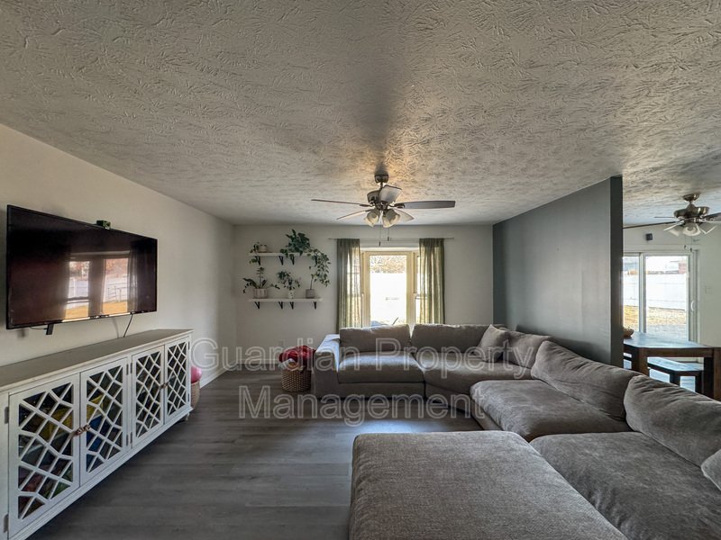 Charming 3 Bed 2 Bath Home with Fenced Yard property image