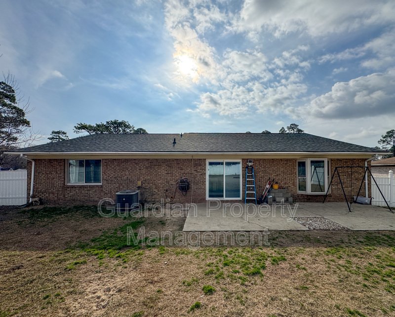 Charming 3 Bed 2 Bath Home with Fenced Yard property image