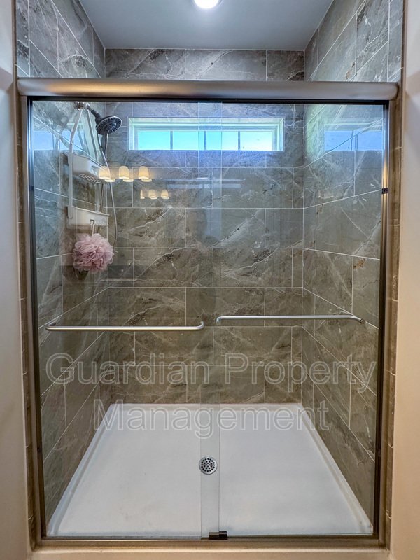 Stunning 3 Bed 2 Bath Home in Fayetteville property image