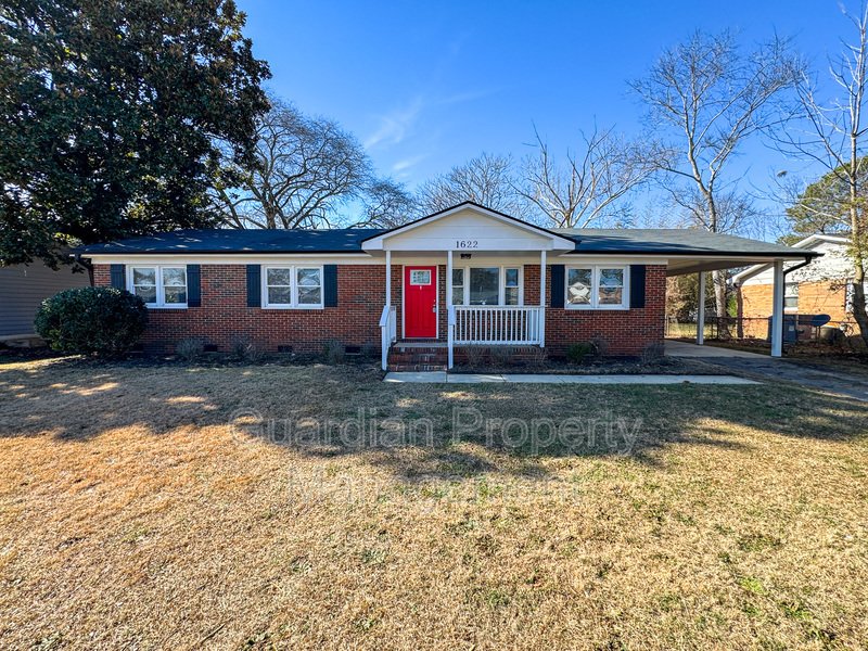 Cute 3 Bed 2 Bath Home in Fayetteville property image