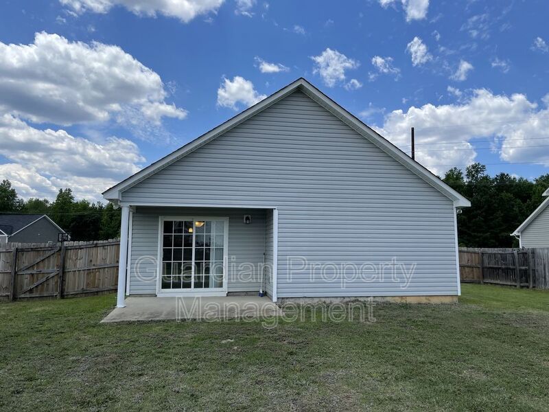 Charming 3 Bed 2 Bath Raeford Home with Fenced Backyard property image
